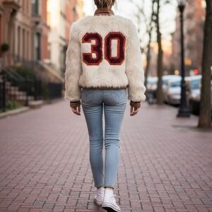 Hifiguer Collection runway faux fur bomber